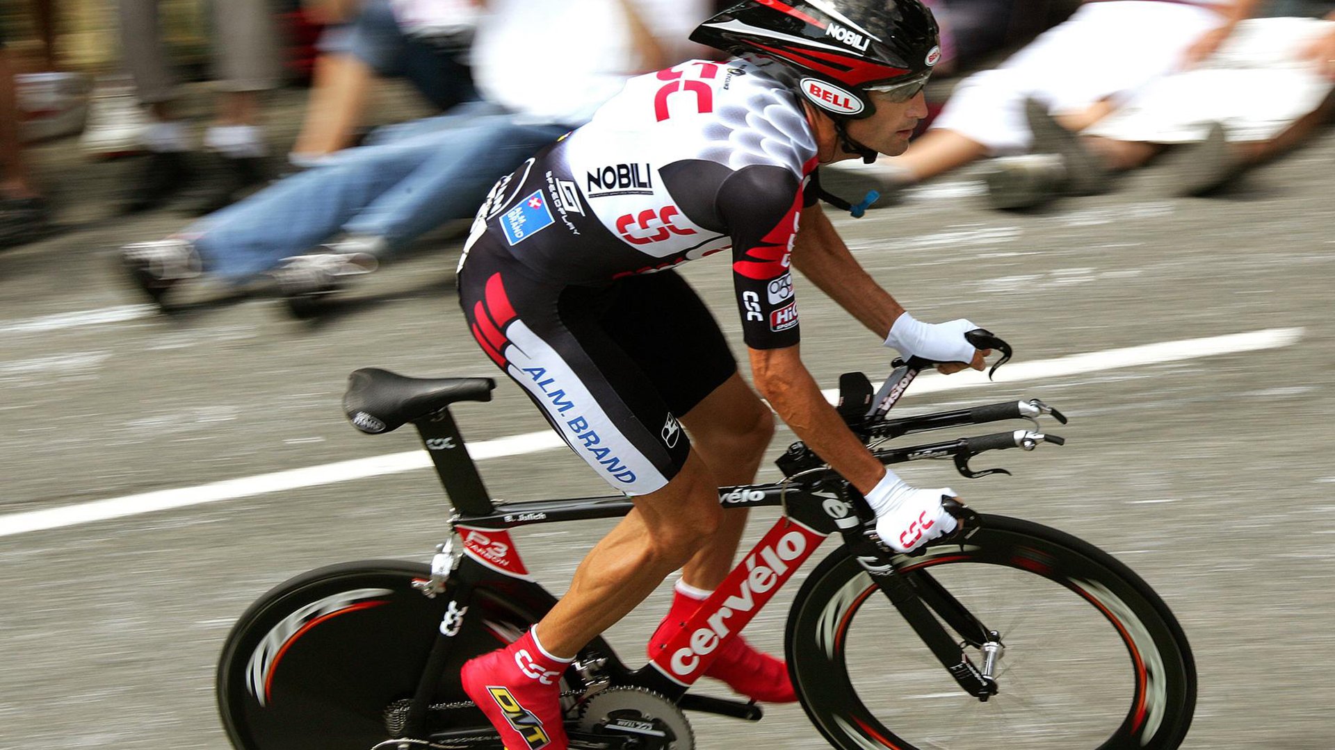 德甲赛季中球员体能衰减趋势与恢复干预研究，德甲强度